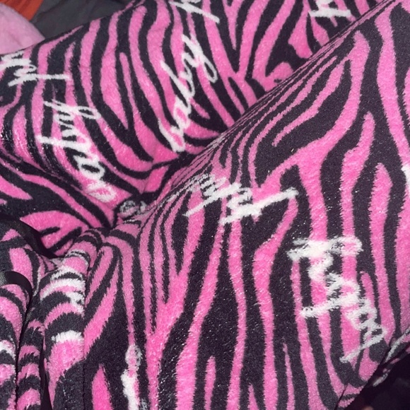 2000 y2k baby phat sleep pants only worn once - Picture 1 of 1